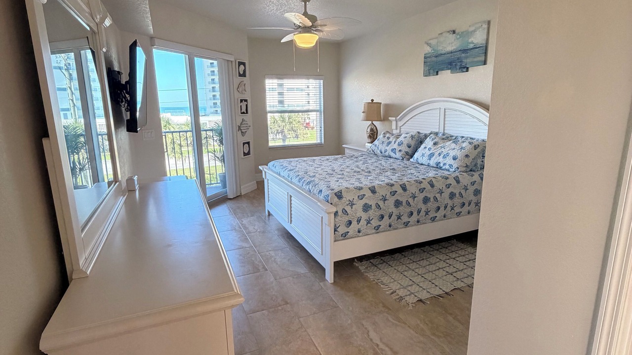 Photo of Bedroom in New Smyrna Beach
