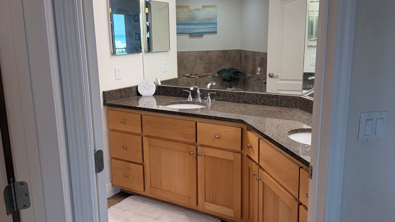 Photo of Bathroom in New Smyrna Beach