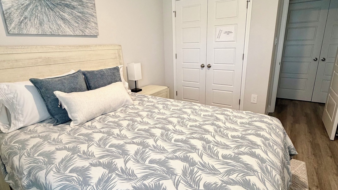 Photo of Bedroom in Ocean Springs