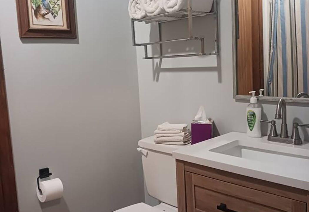 Photo of Bathroom in Diamondhead