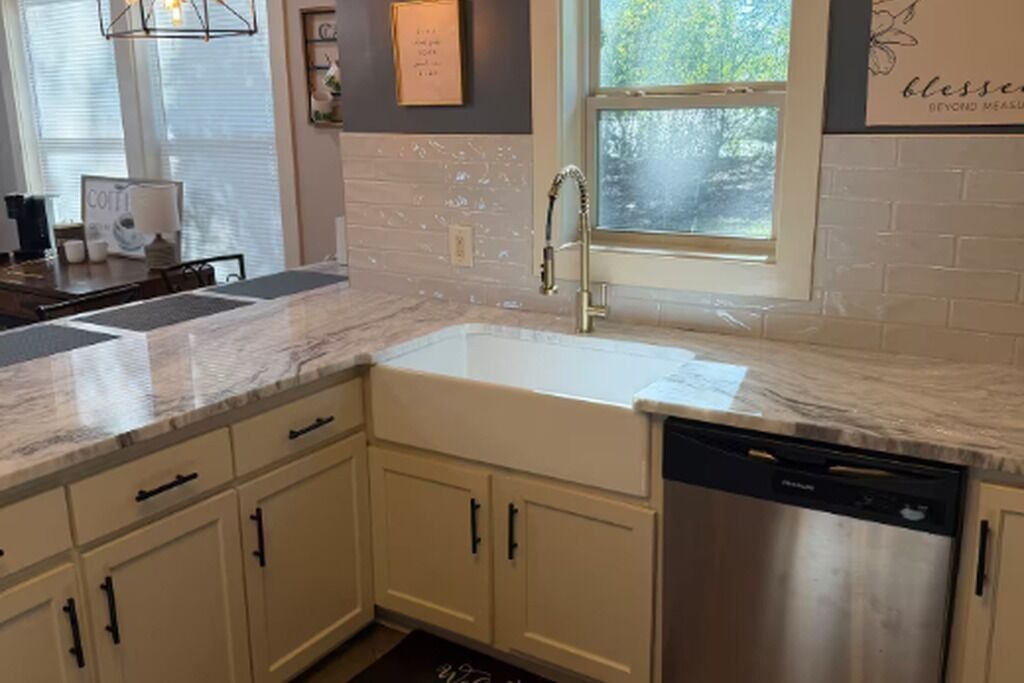 Photo of Kitchen in Guntersville