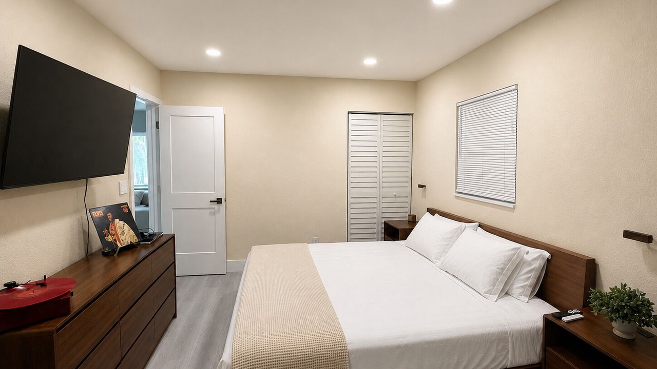 Photo of Bedroom in North Andrews Gardens