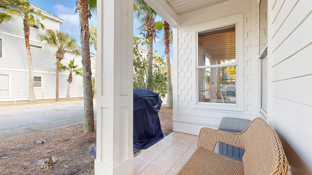 Photo of Patio Balcony in Villages of Crystal Beach
