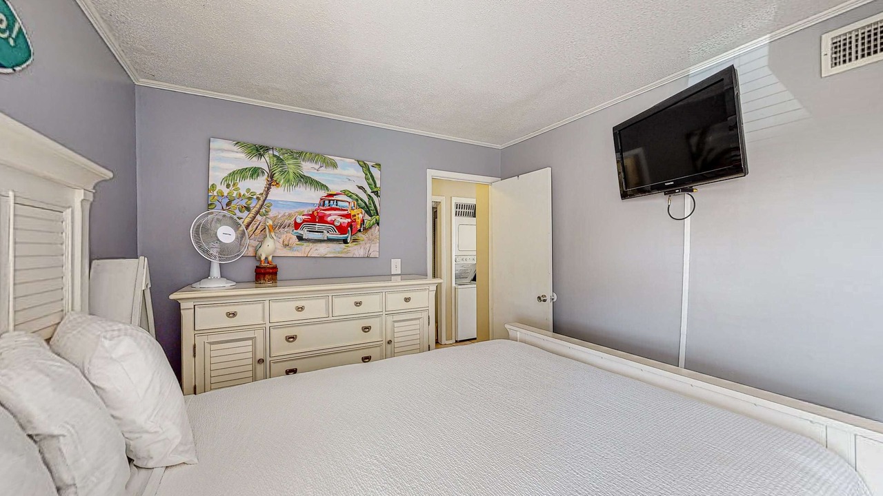Photo of Bedroom in Holiday Isle