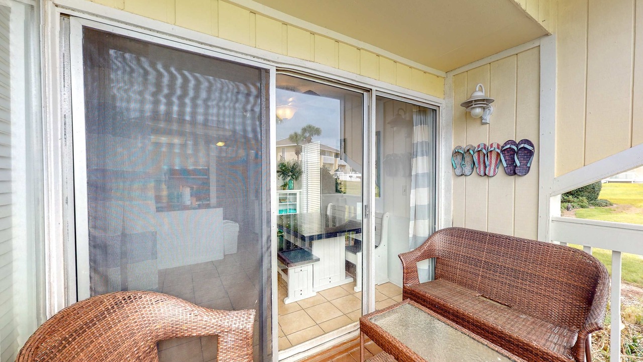 Photo of Patio Balcony in Holiday Isle