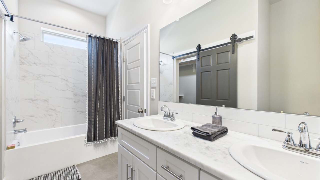 Photo of Bathroom in Youngsville