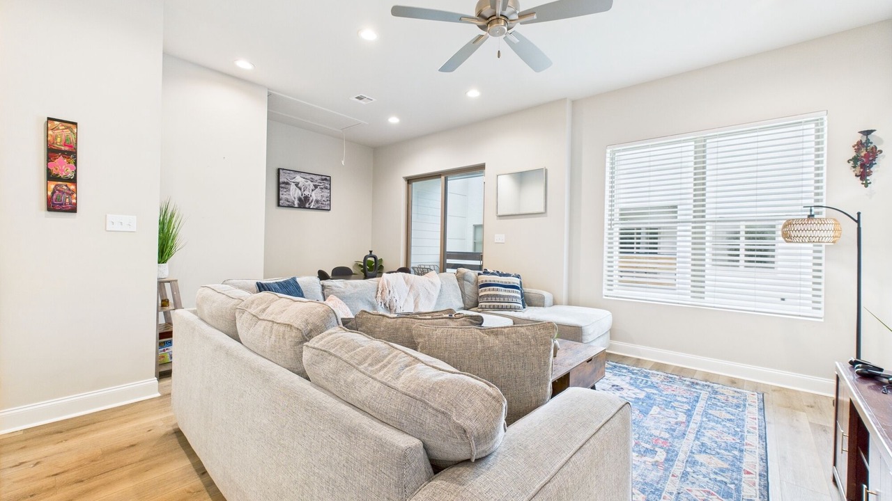 Photo of Livingroom in Youngsville