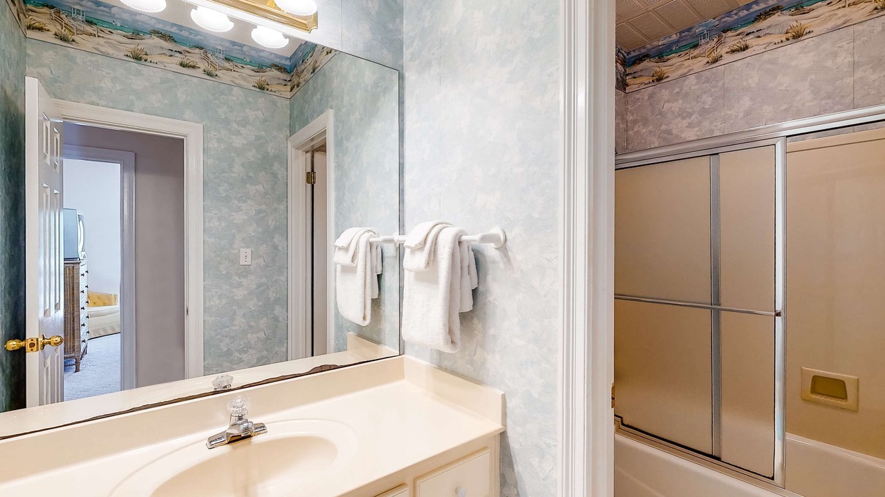 Photo of Bathroom in Audubon Place