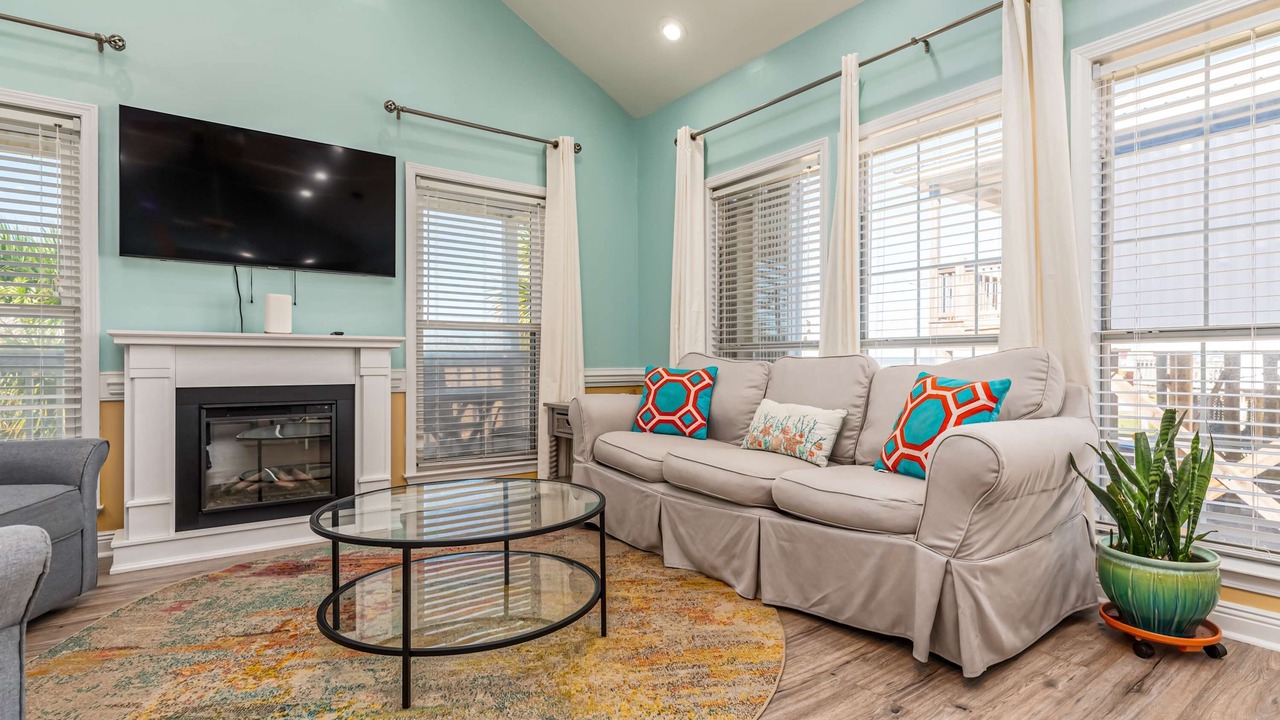 Photo of Livingroom in Silver Cay