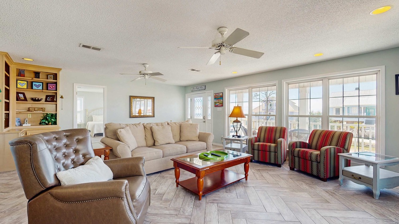 Photo of Livingroom in Audubon Place