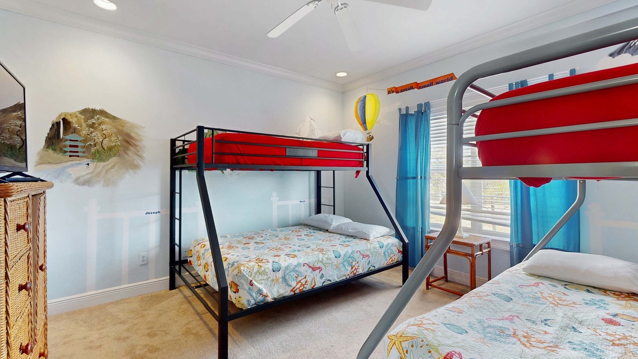 Photo of Bedroom in Audubon Place