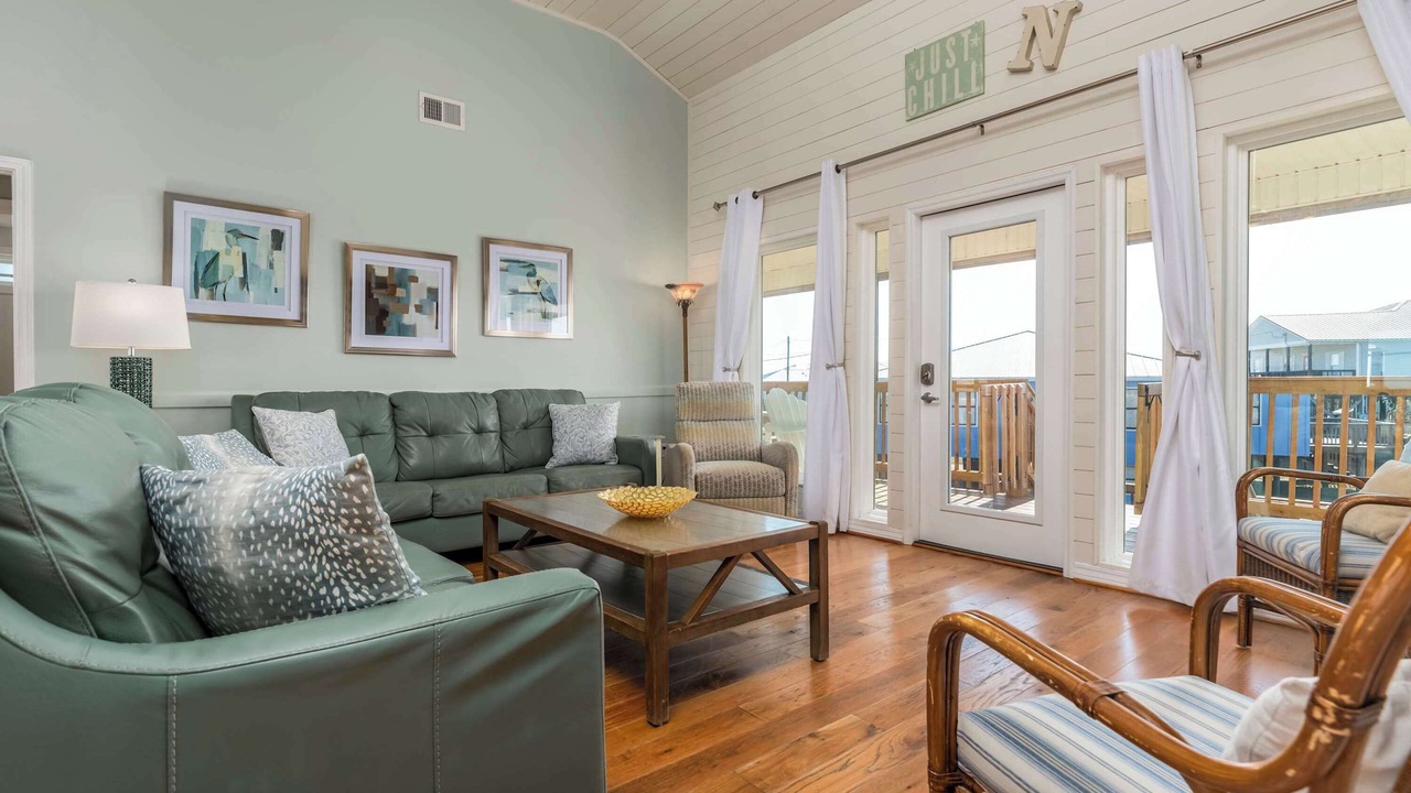 Photo of Livingroom in Dauphin Island