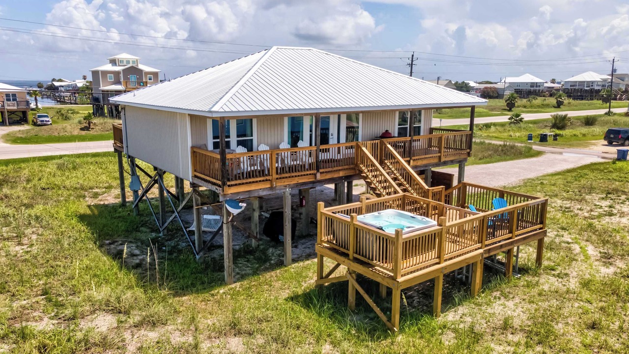 Photo of Patio Balcony in Dauphin Island