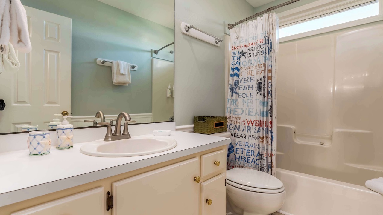 Photo of Bathroom in Dauphin Island