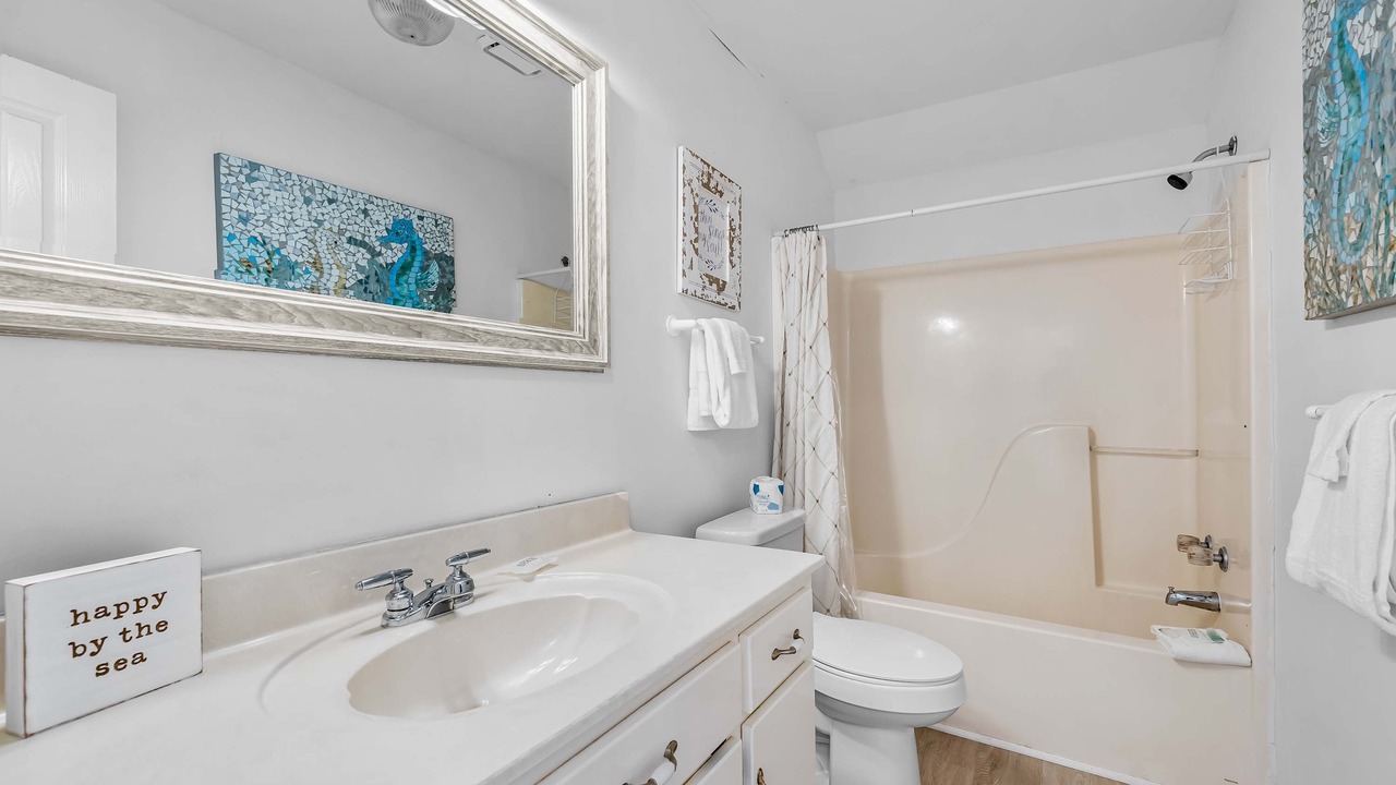 Photo of Bathroom in Audubon Place