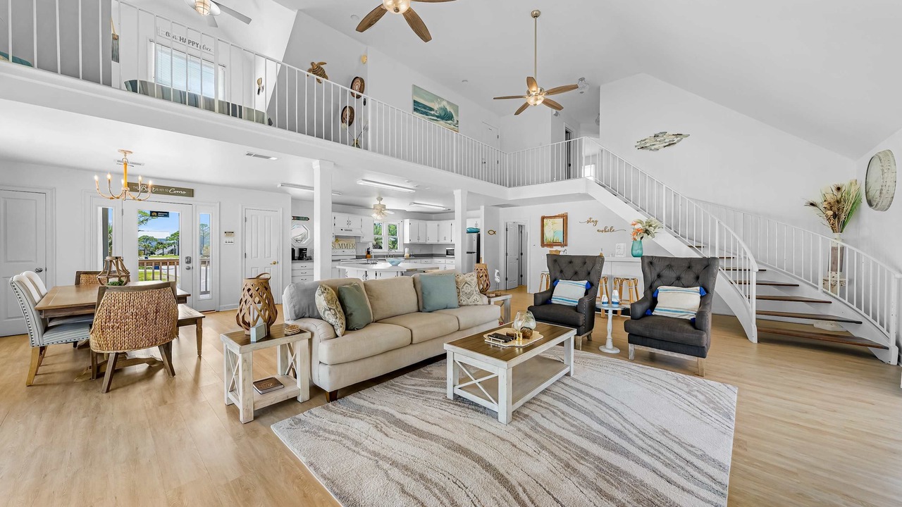 Photo of Livingroom in Audubon Place