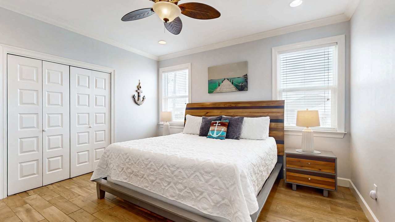 Photo of Bedroom in Dauphin Island