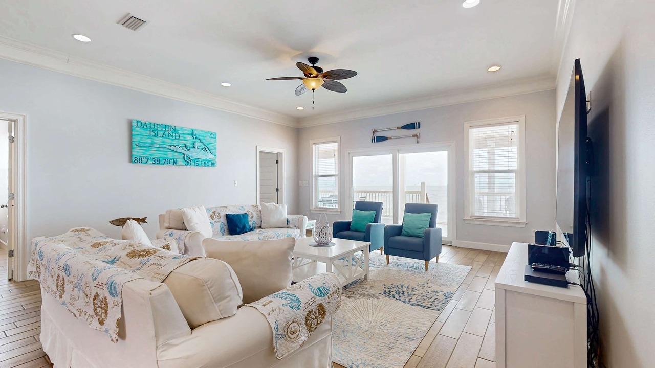 Photo of Livingroom in Dauphin Island