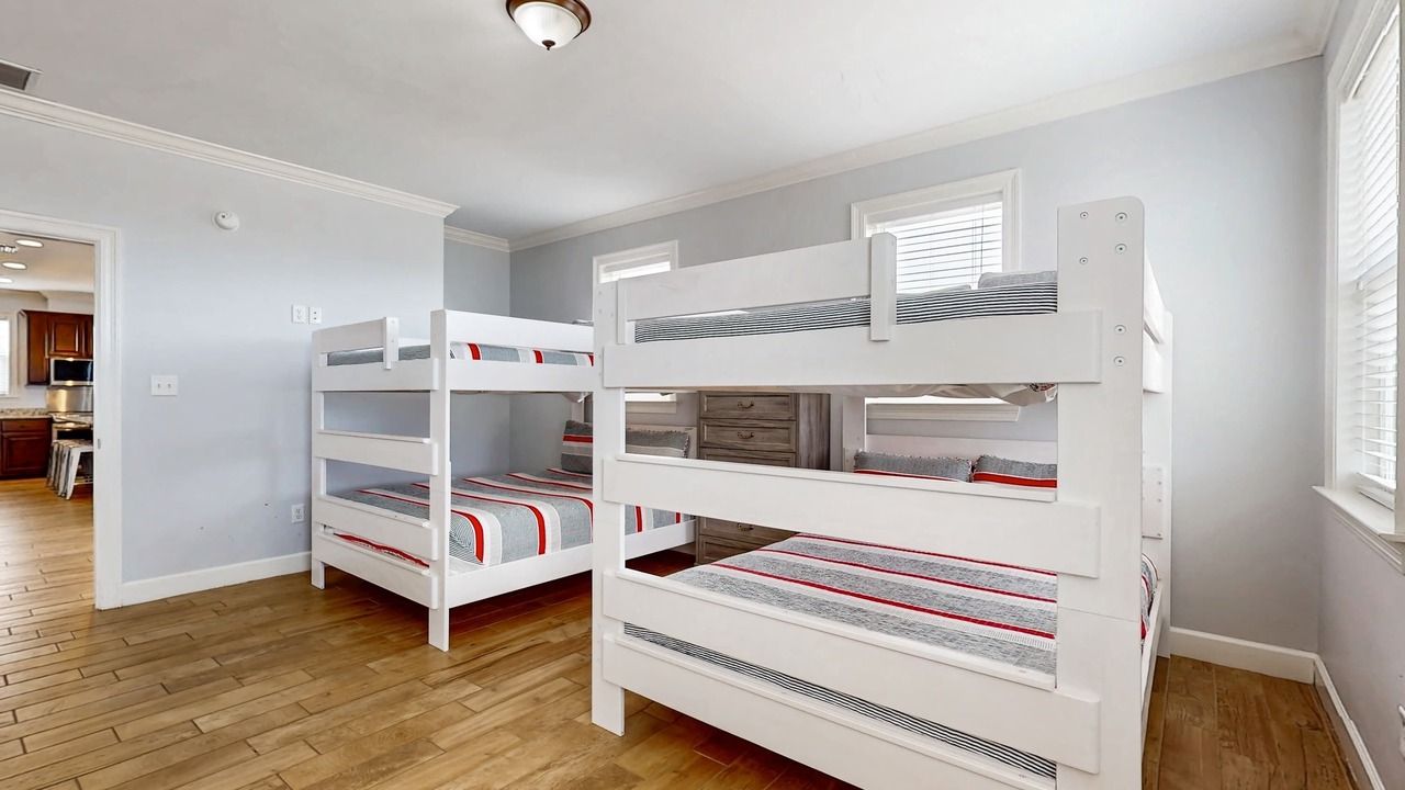 Photo of Bedroom in Dauphin Island