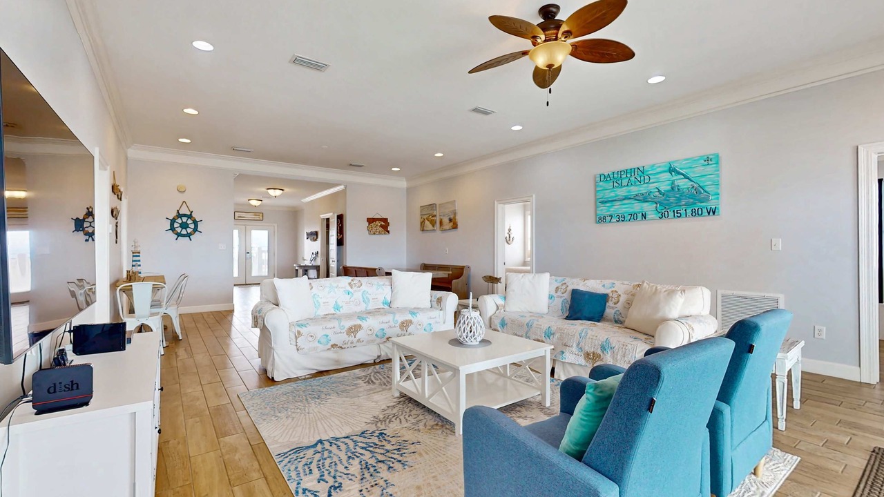 Photo of Livingroom in Dauphin Island