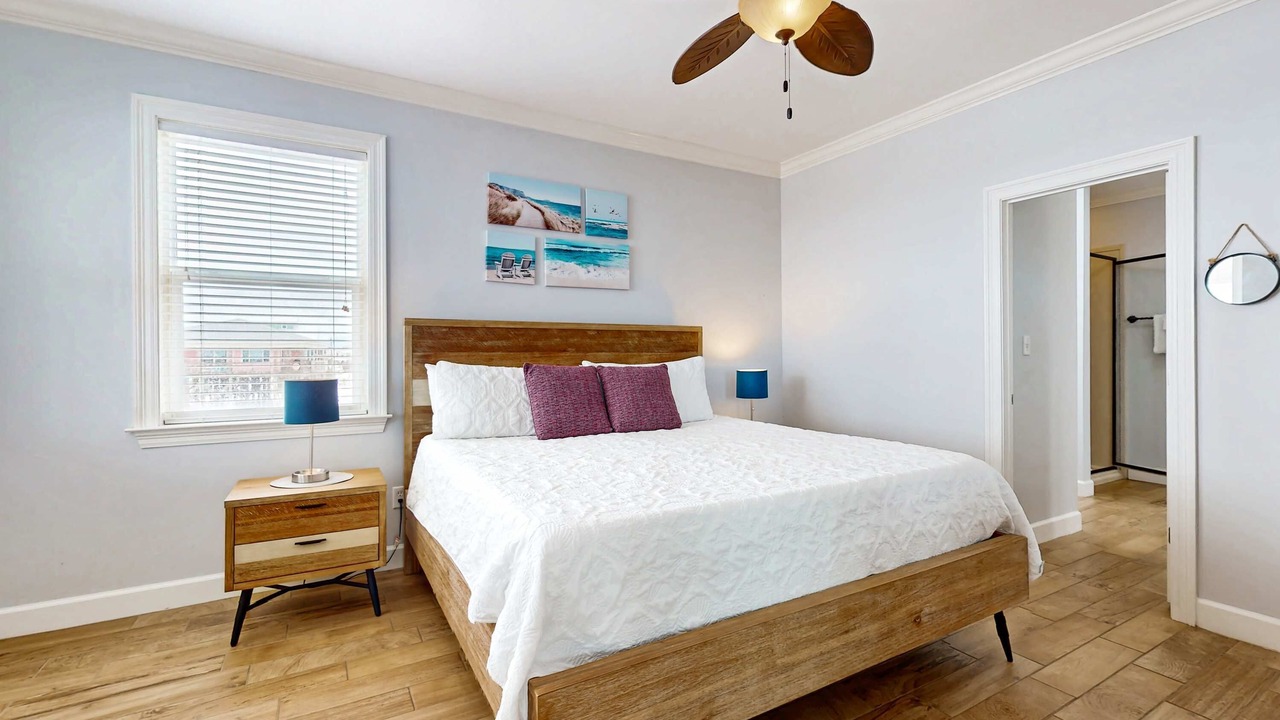 Photo of Bedroom in Dauphin Island