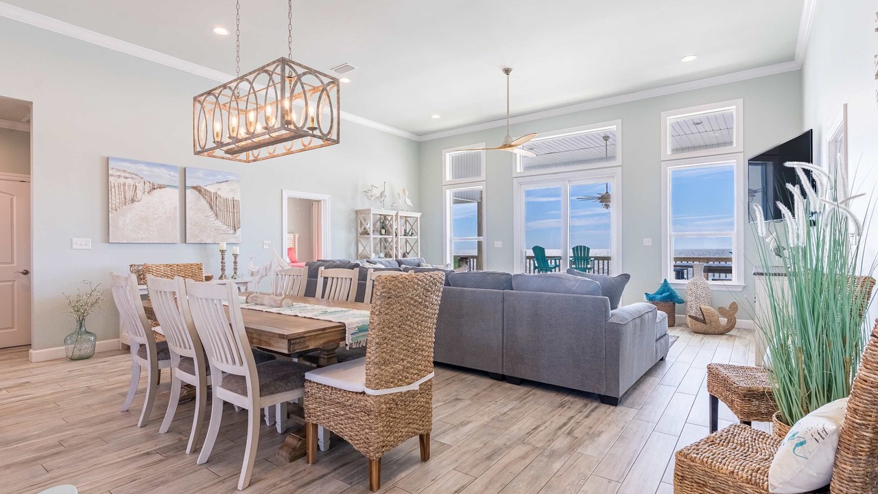 Photo of Livingroom in Dauphin Island