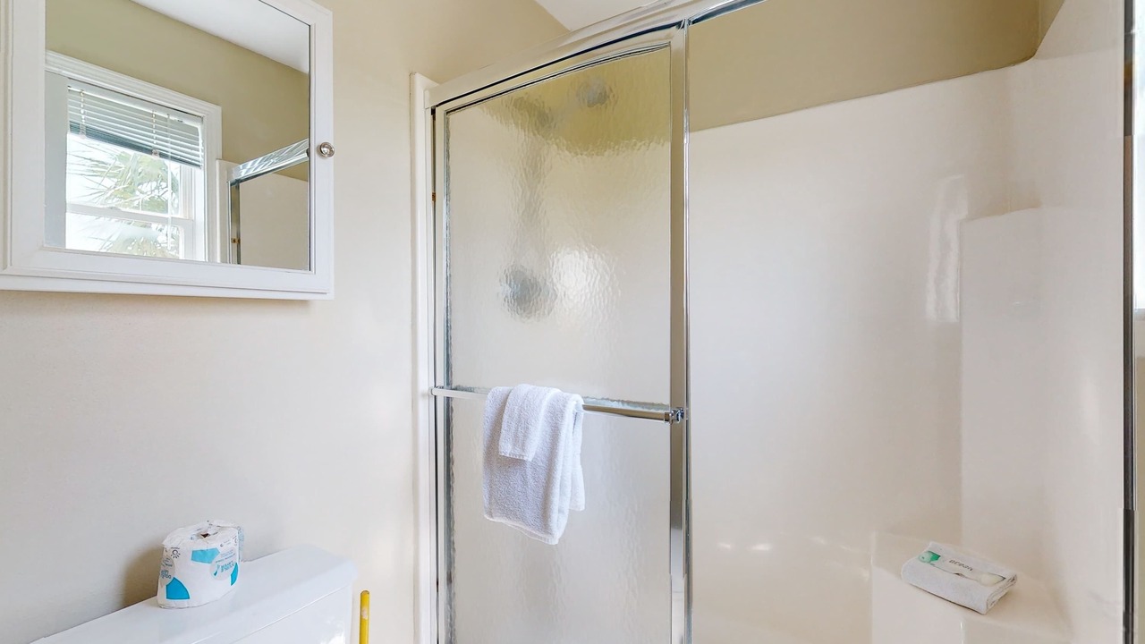 Photo of Bathroom in Dauphin Island