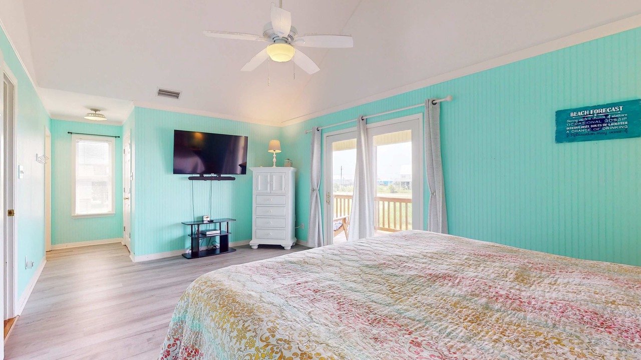 Photo of Bedroom in Dauphin Island