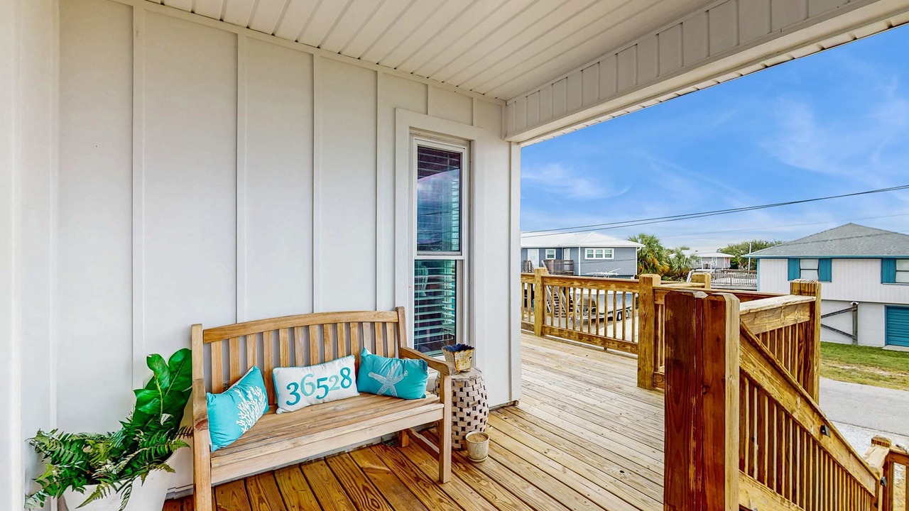 Photo of Patio Balcony in Royal Lagoons