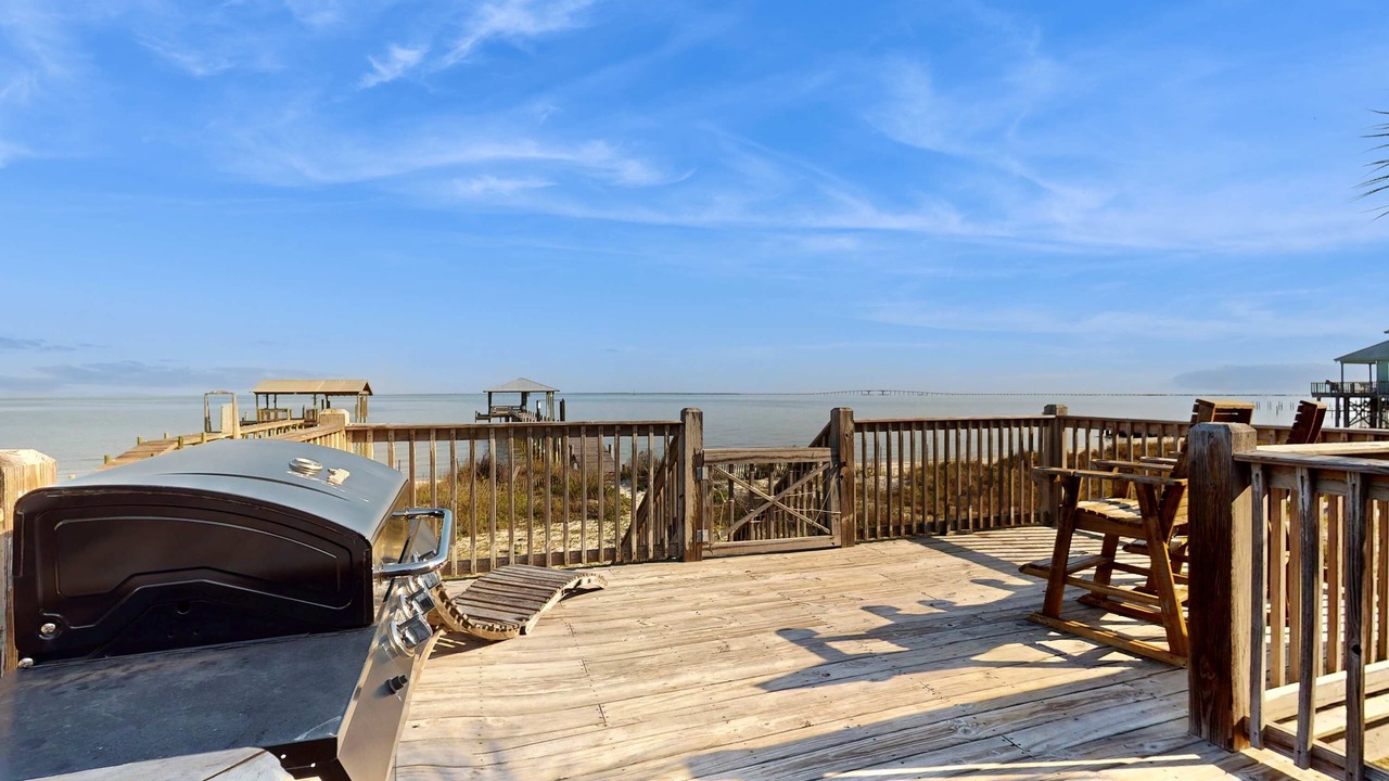 Photo of Patio Balcony in Silver Cay