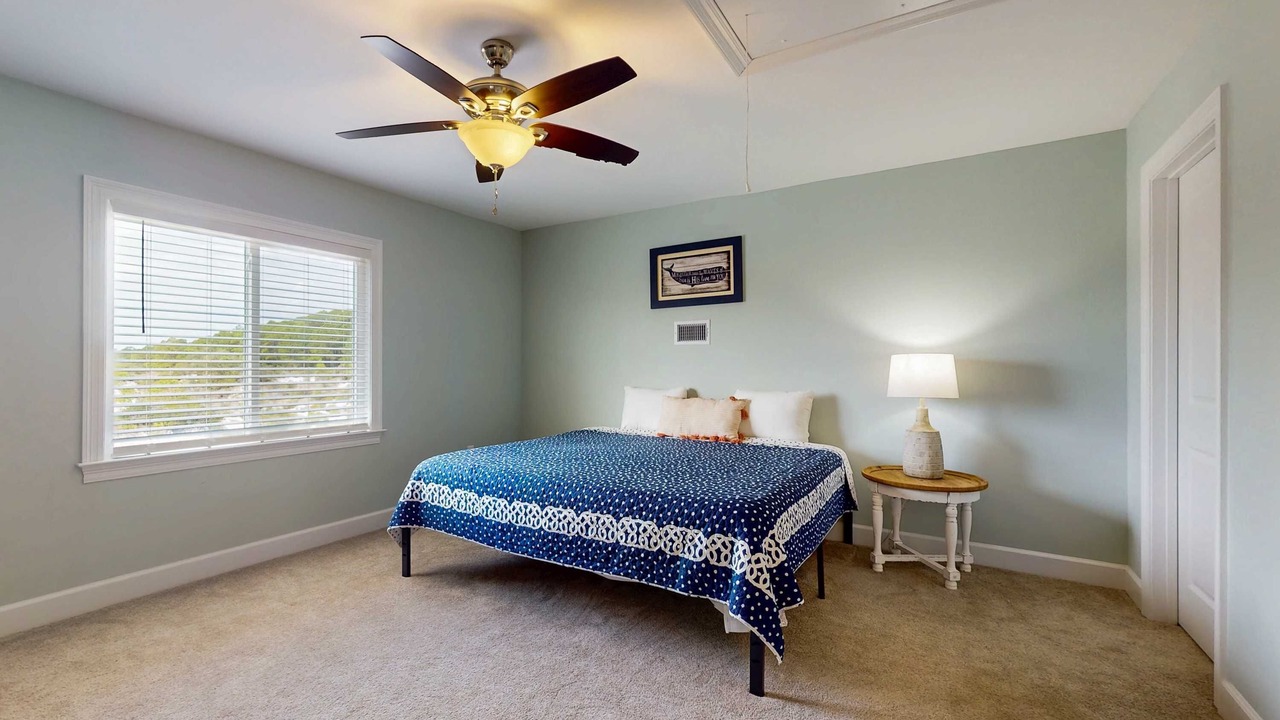 Photo of Bedroom in Audubon Place