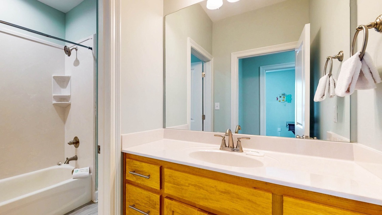 Photo of Bathroom in Audubon Place