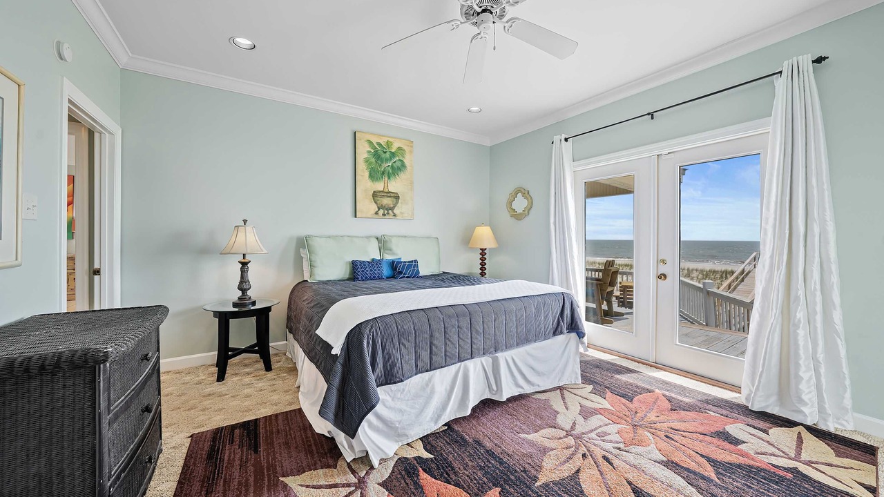 Photo of Bedroom in Audubon Place