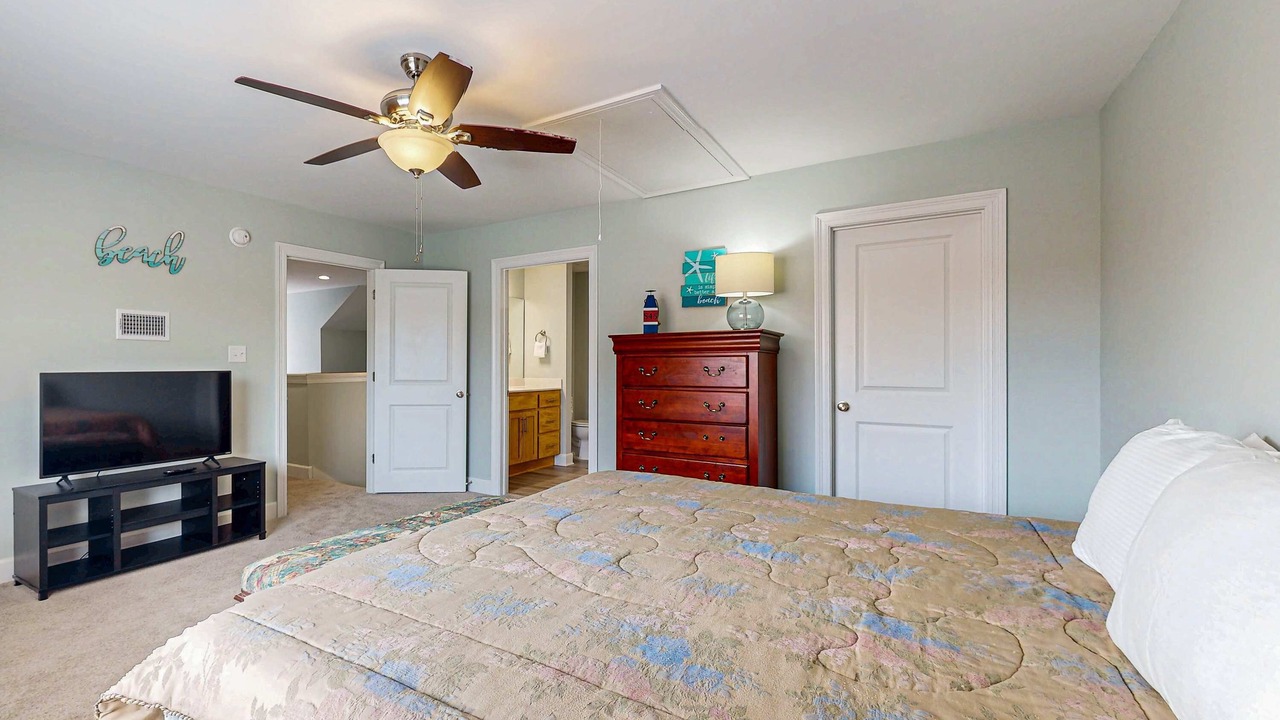 Photo of Bedroom in Audubon Place