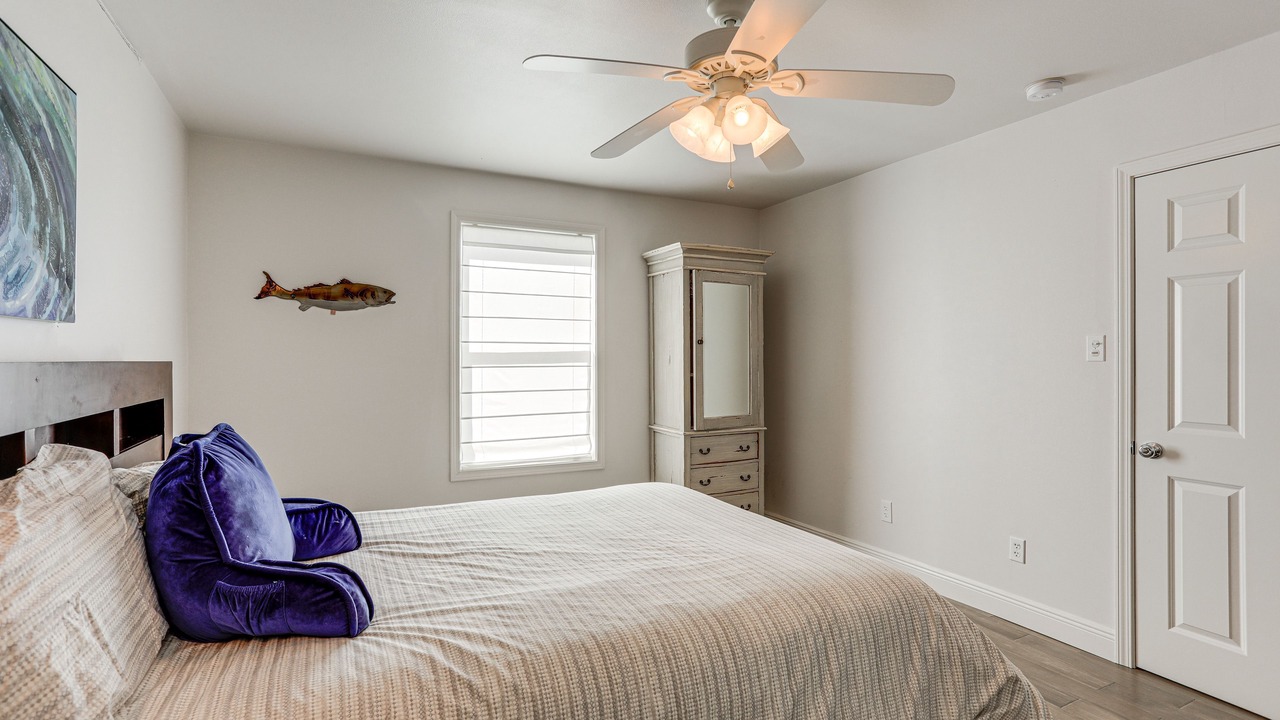 Photo of Bedroom in New Orleans East Area