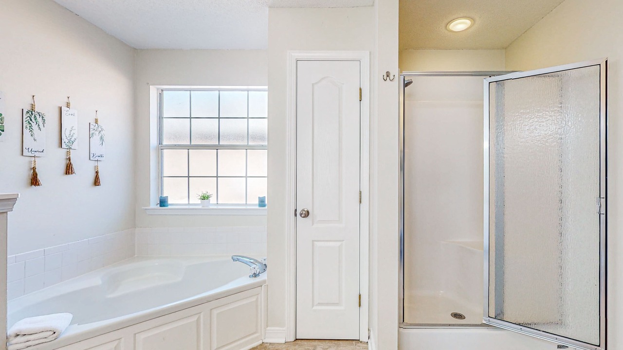 Photo of Bathroom in Ono Island