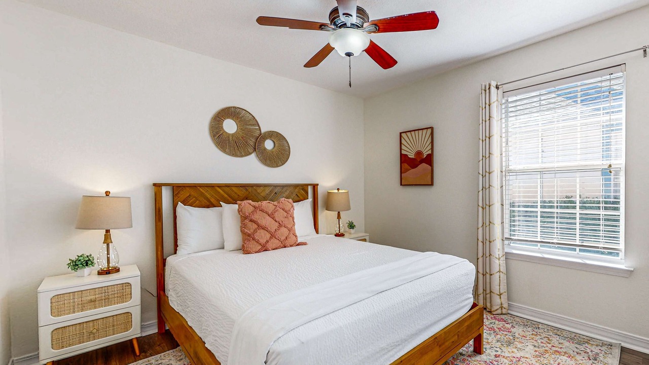 Photo of Bedroom in Ono Island