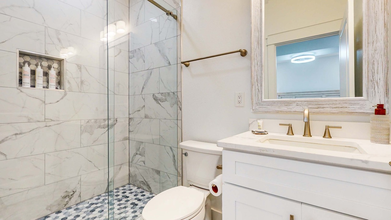 Photo of Bathroom in Navarre Beach