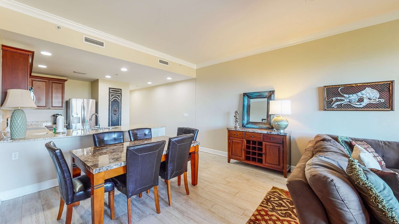 Photo of Livingroom in Upper Grand Lagoon