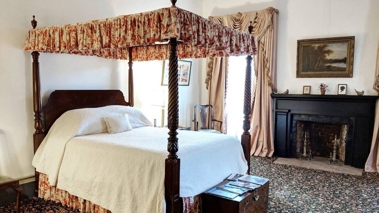 Photo of Bedroom in Clinton