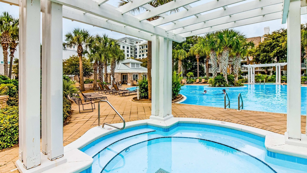 Photo of Outdoor in Baytowne Wharf