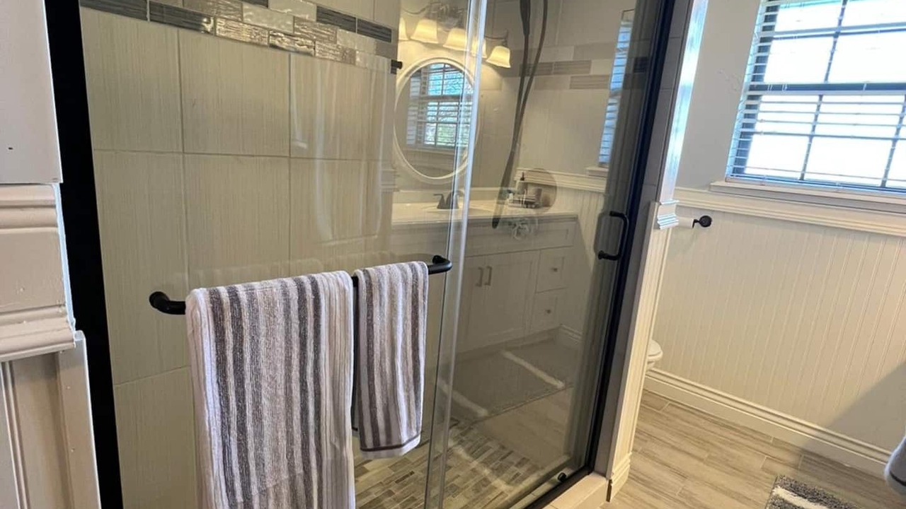 Photo of Bathroom in Durant