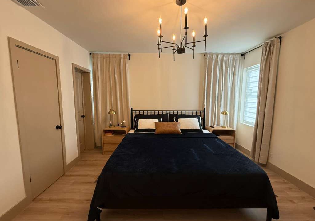 Photo of Bedroom in Miami Shores