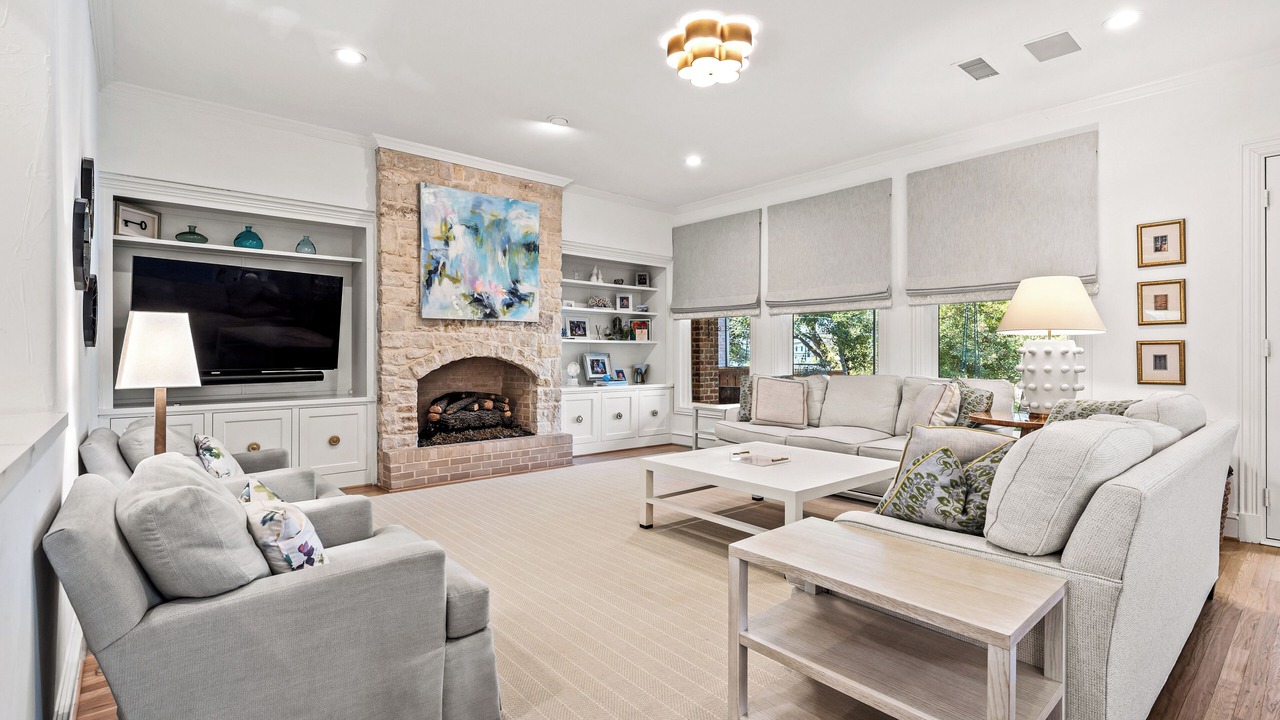 Photo of Livingroom in Park Cities