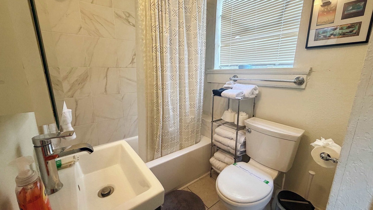 Photo of Bathroom in East Riverside