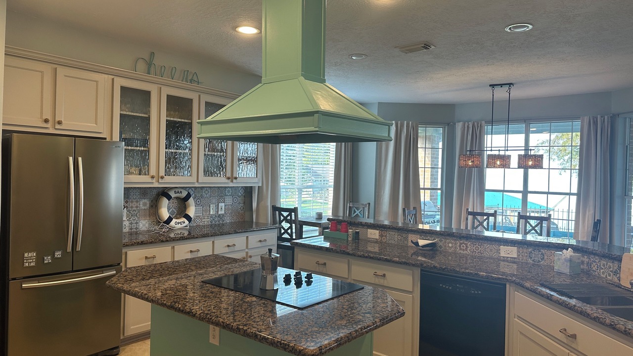Photo of Kitchen in West Livingston