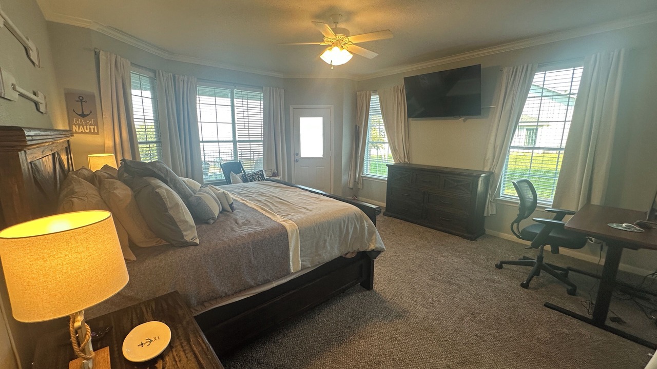 Photo of Bedroom in West Livingston