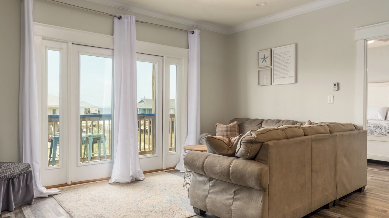 Photo of Patio Balcony in Silver Cay