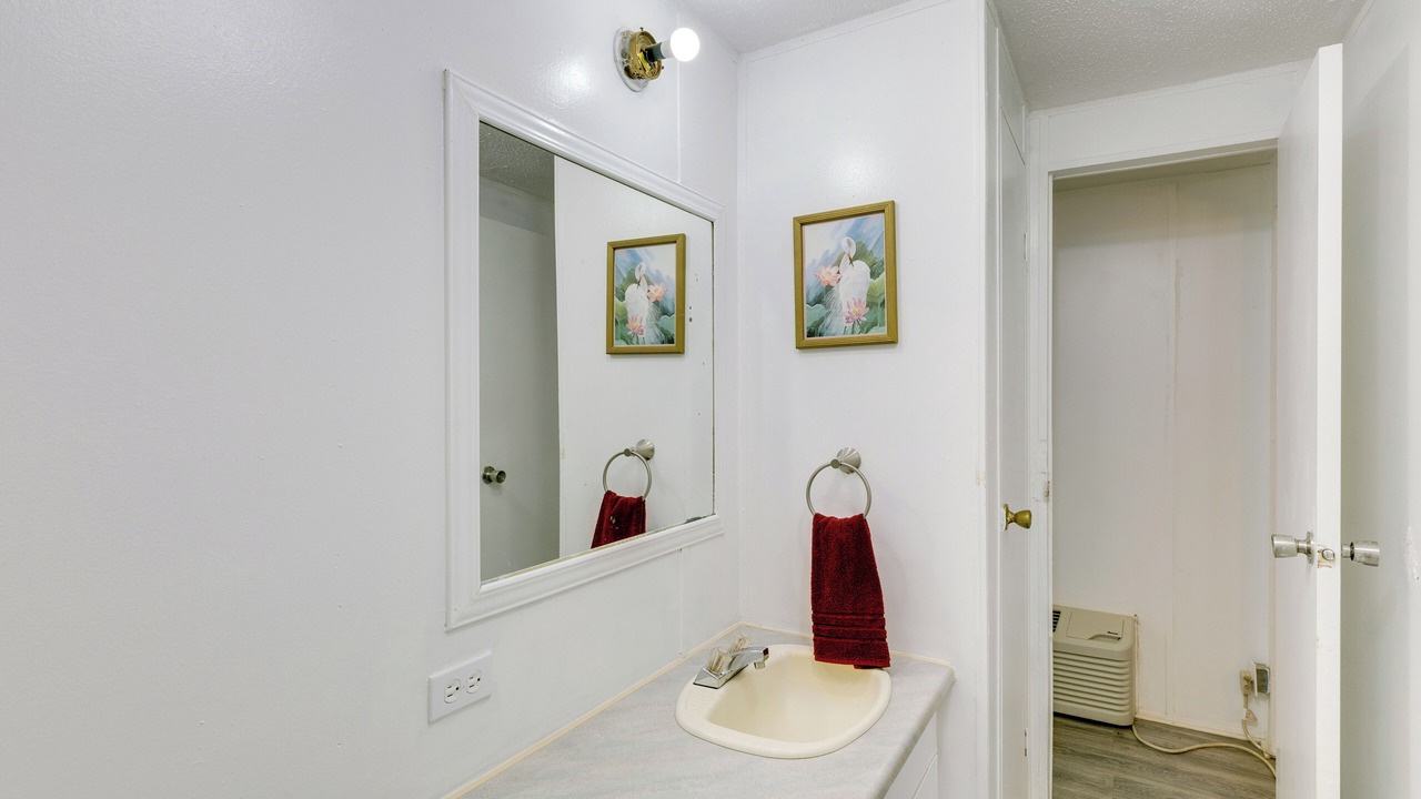 Photo of Bathroom in Langston