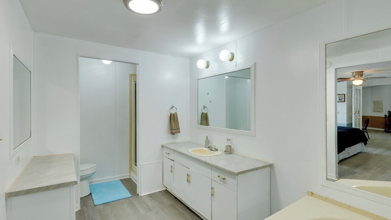 Photo of Bathroom in Langston